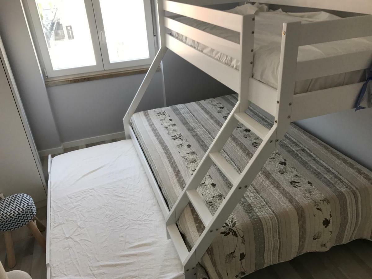 Blue Bay Beach Apartment سيسيمبرا المظهر الخارجي الصورة