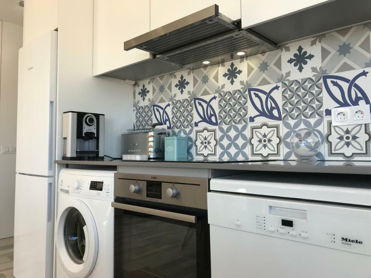 Blue Bay Beach Apartment سيسيمبرا المظهر الخارجي الصورة
